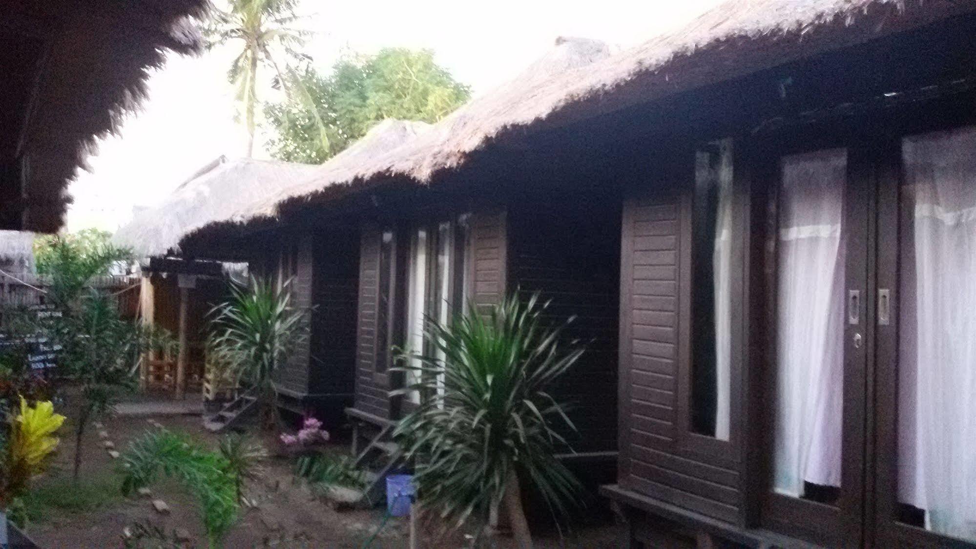 Mosaix Gili Bungalows Gili Trawangan Kültér fotó