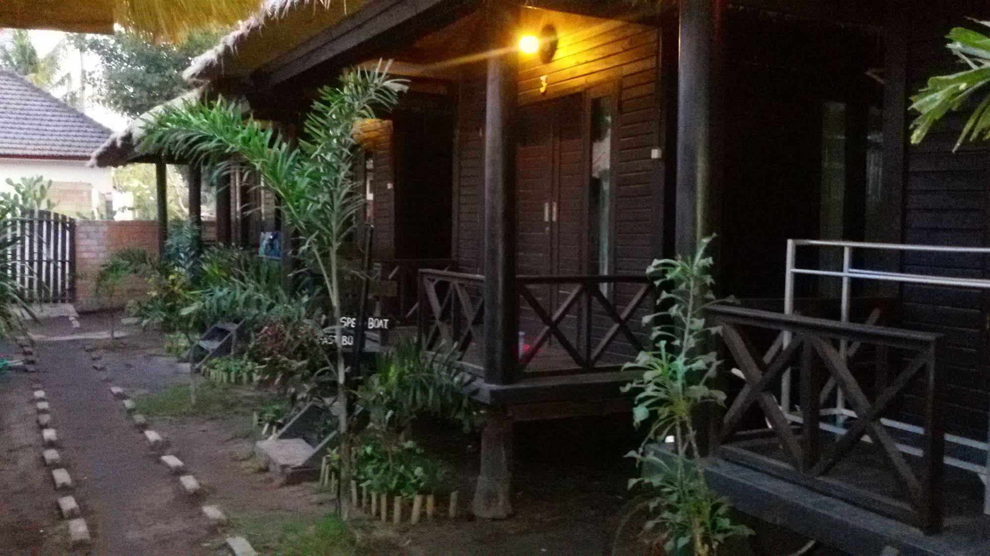 Mosaix Gili Bungalows Gili Trawangan Kültér fotó